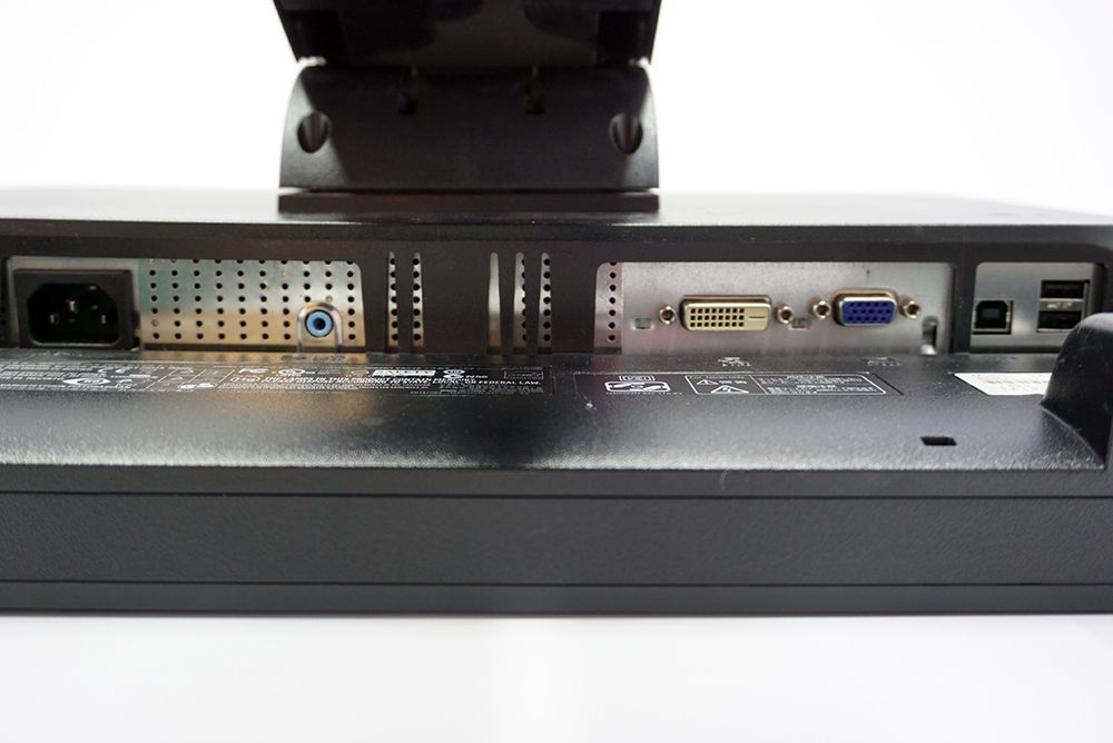 Monitor NEC EA221WMe 22" LED TN VGA HUB USB Głośniki
