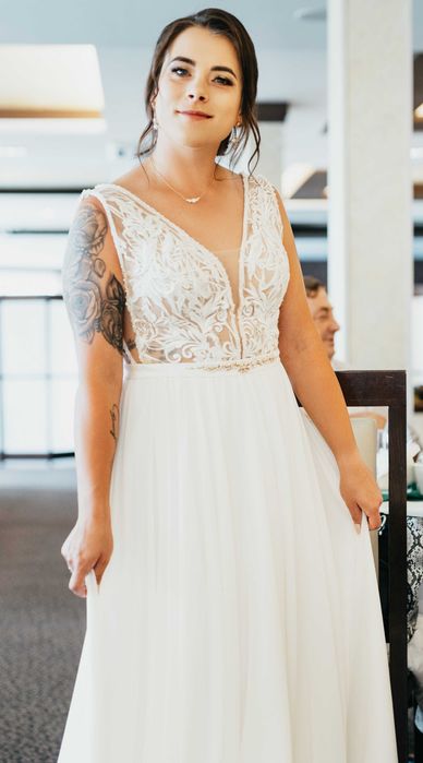 Suknia ślubna kolor Ecru szyta na zamówienie