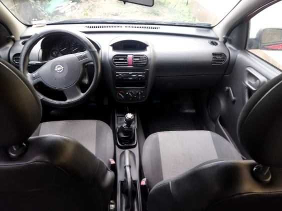 Opel corsa C/2005r benzyna 1,0