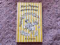 Mary Poppins Otwiera Drzwi - P.L. Travers - książka