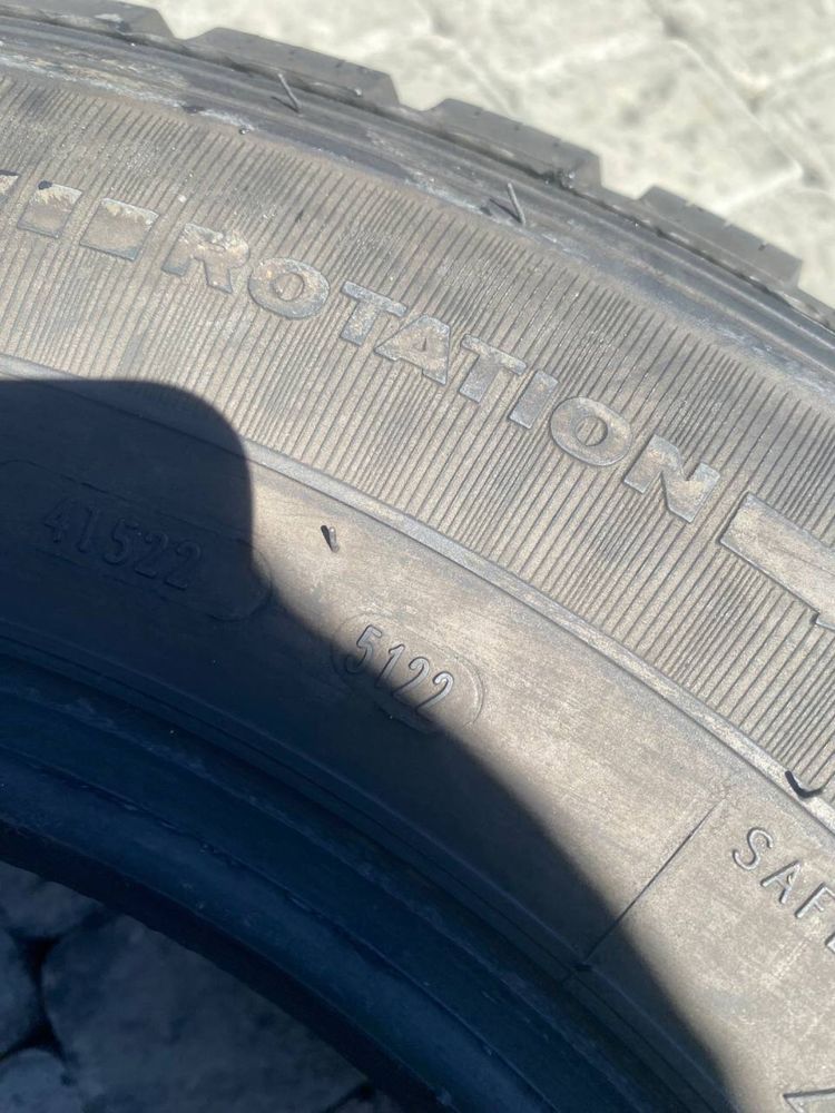 Petlas 225/70/15 c