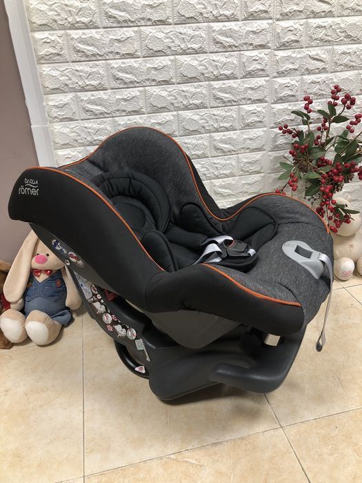 Автокрісло Britax Romer First Class Plus Група 0+/1 (0-18кг)