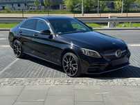 Mercedes-Benz Klasa C FV 23% Mercedes-Benz C 200 4MATIC FL 9G-TRONIC Pakiet stylistyczny AMG