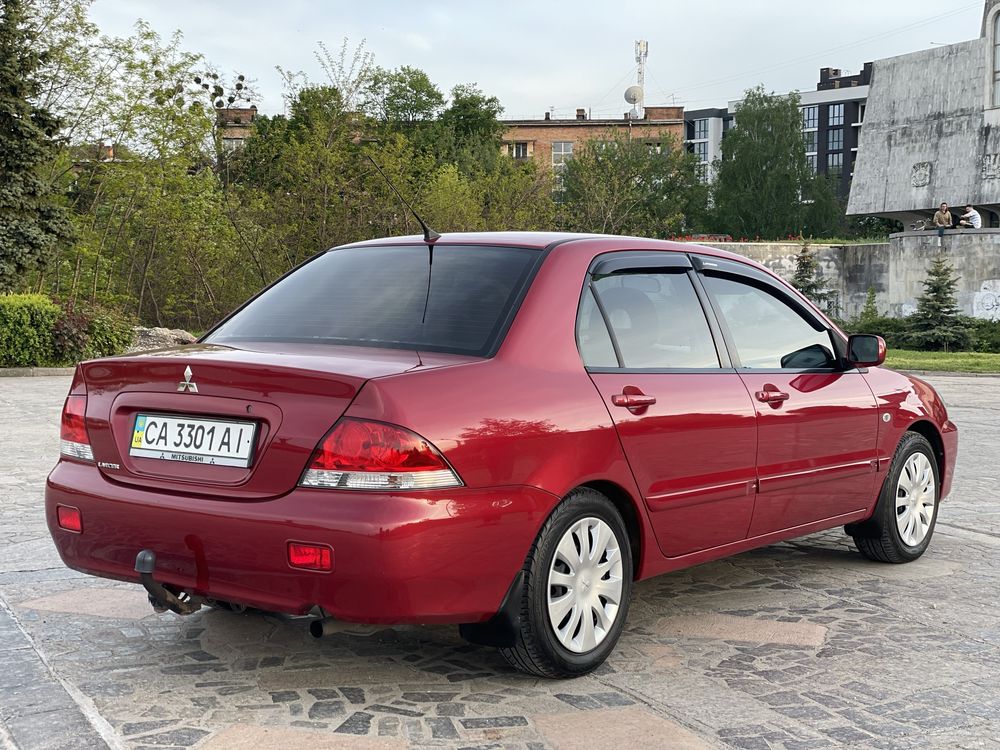 Продам mitsubishi lancer 9