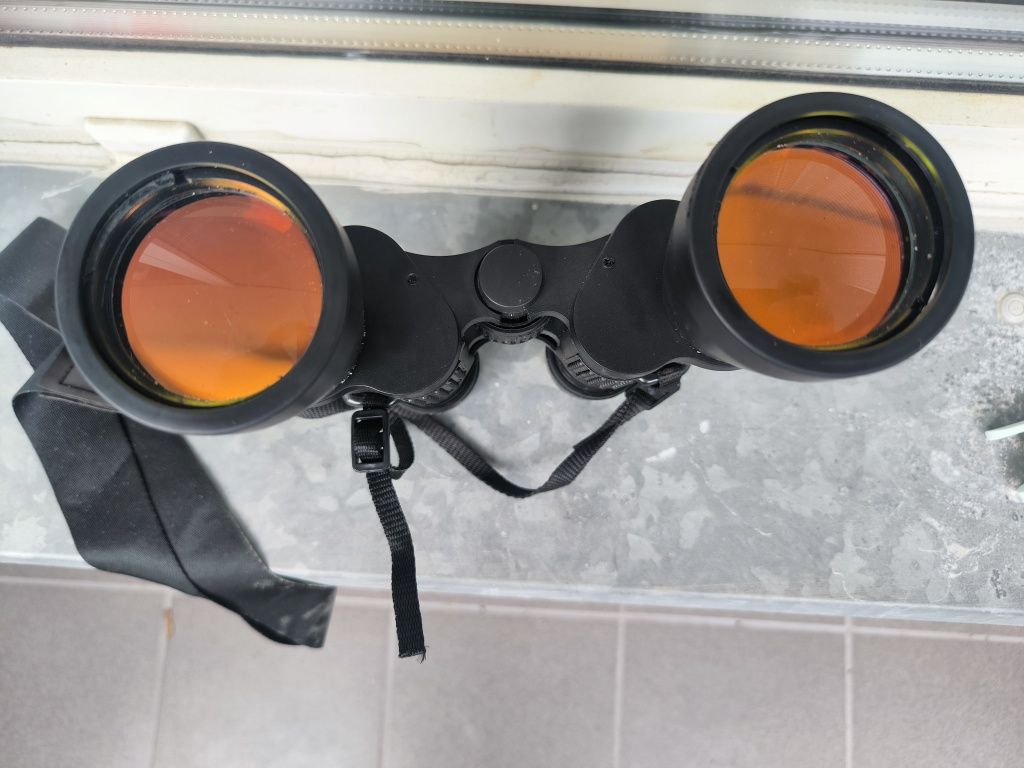 Lornetka HYKKER 6x50 – 110m/1000m, używana w dobrym stanie