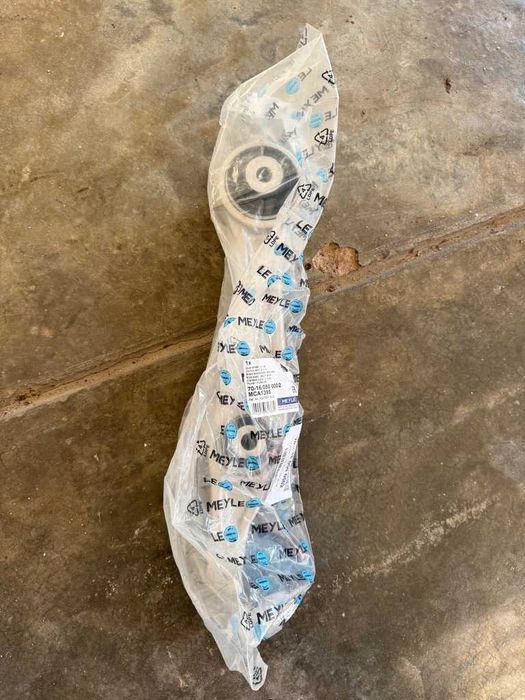 Tesla - Peças de Suspensão Traseira Model S 85D 2015 Esq. ou Dir.