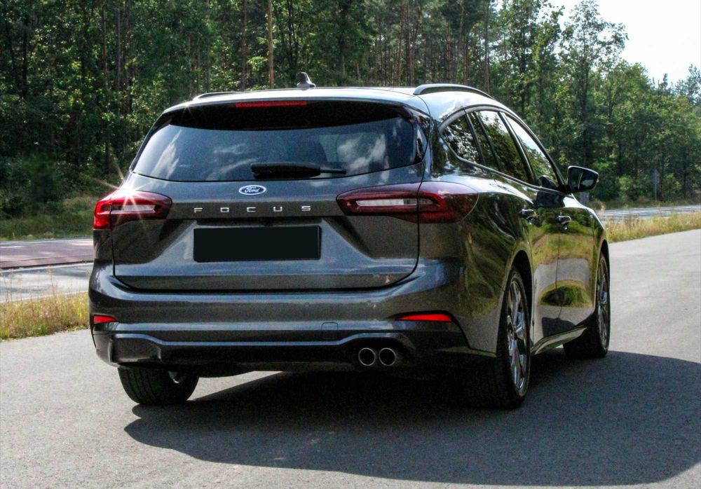 WYNAJEM FORD FOCUS ST-LINE X kombi – 1.5 diesel 115 KM – automat