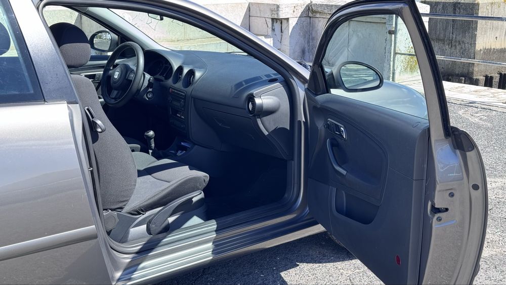 SEAT Ibiza 1.9 TDI 2006 com 277mil kms
