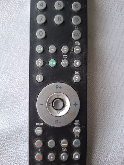 Pilot do telewizora Grundig