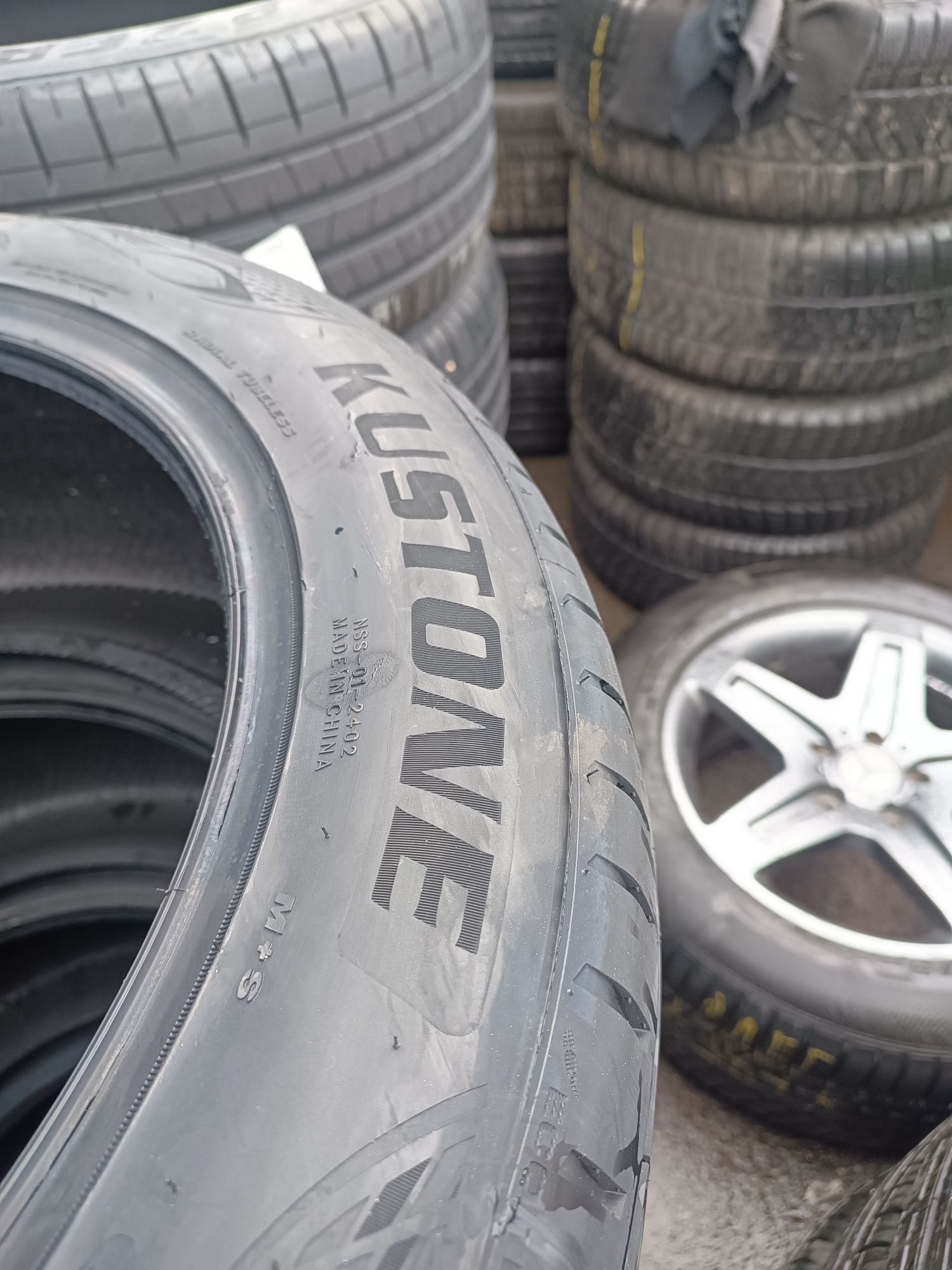 Kustone P9S 285/45 R20 112W  XL
