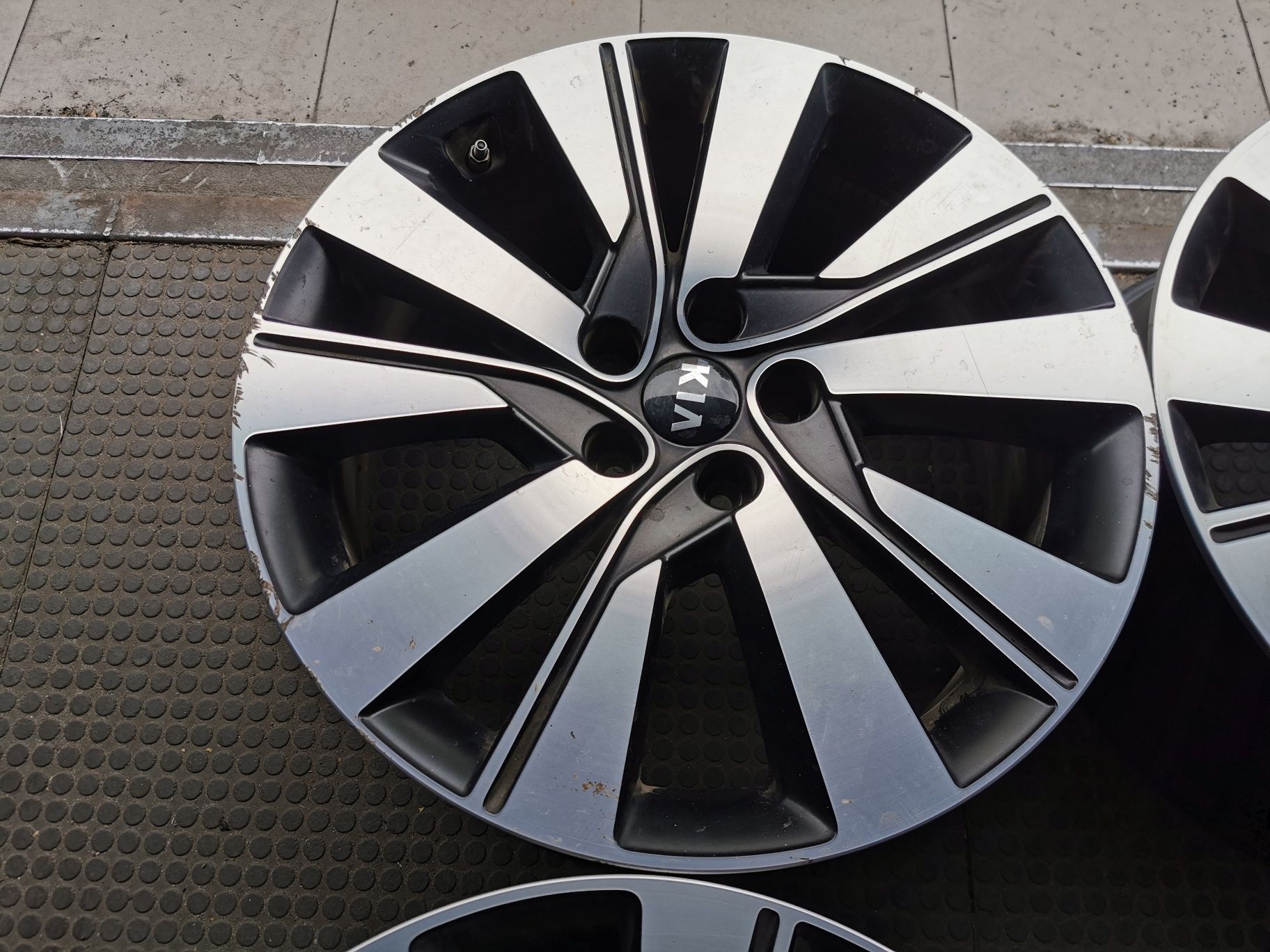 Диски Kia R19 5*114.3