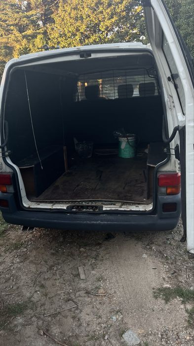 Volkswagen Transporter 2.5 TDI de 98 – 1 Dono – 147.000 km Reais
