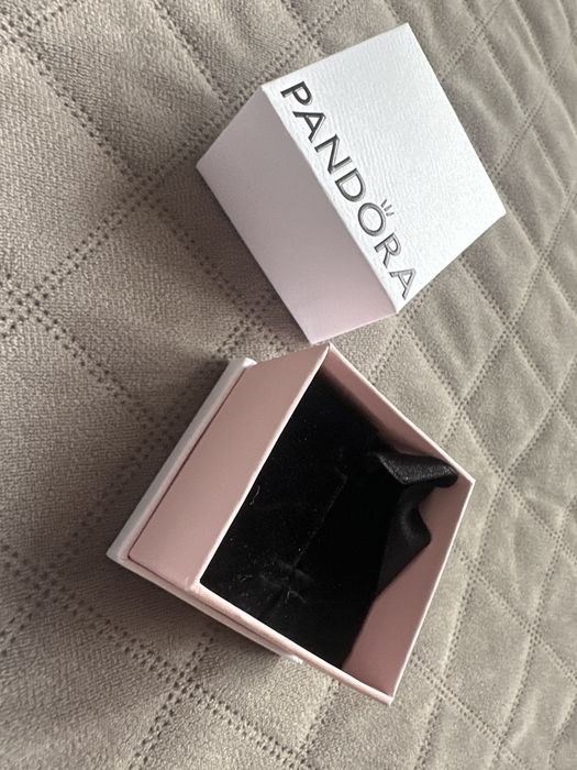 Pudełko i torebeczka Pandora