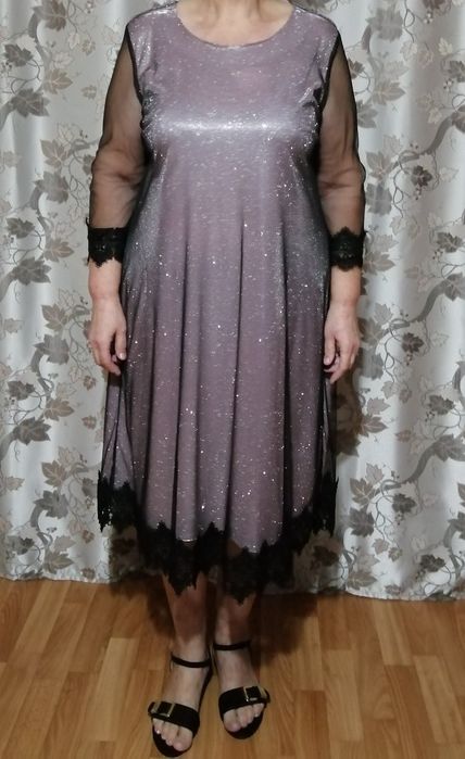 Платье нарядное р.52