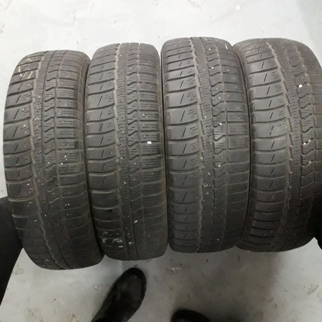 Комплек резины Vredestein QUATRAC 175/55 R15 и 155/60 R15 M+S