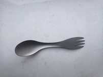 Tytanowa łyżka turystyczna (spork) - widelec i łyżka
