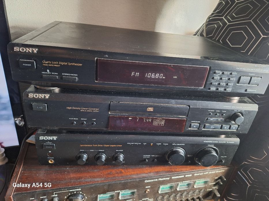 Wieza Sony 3 segmenty