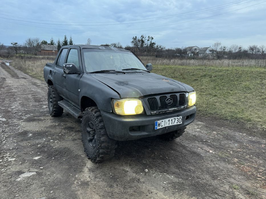 Продам внедорожник  пикап