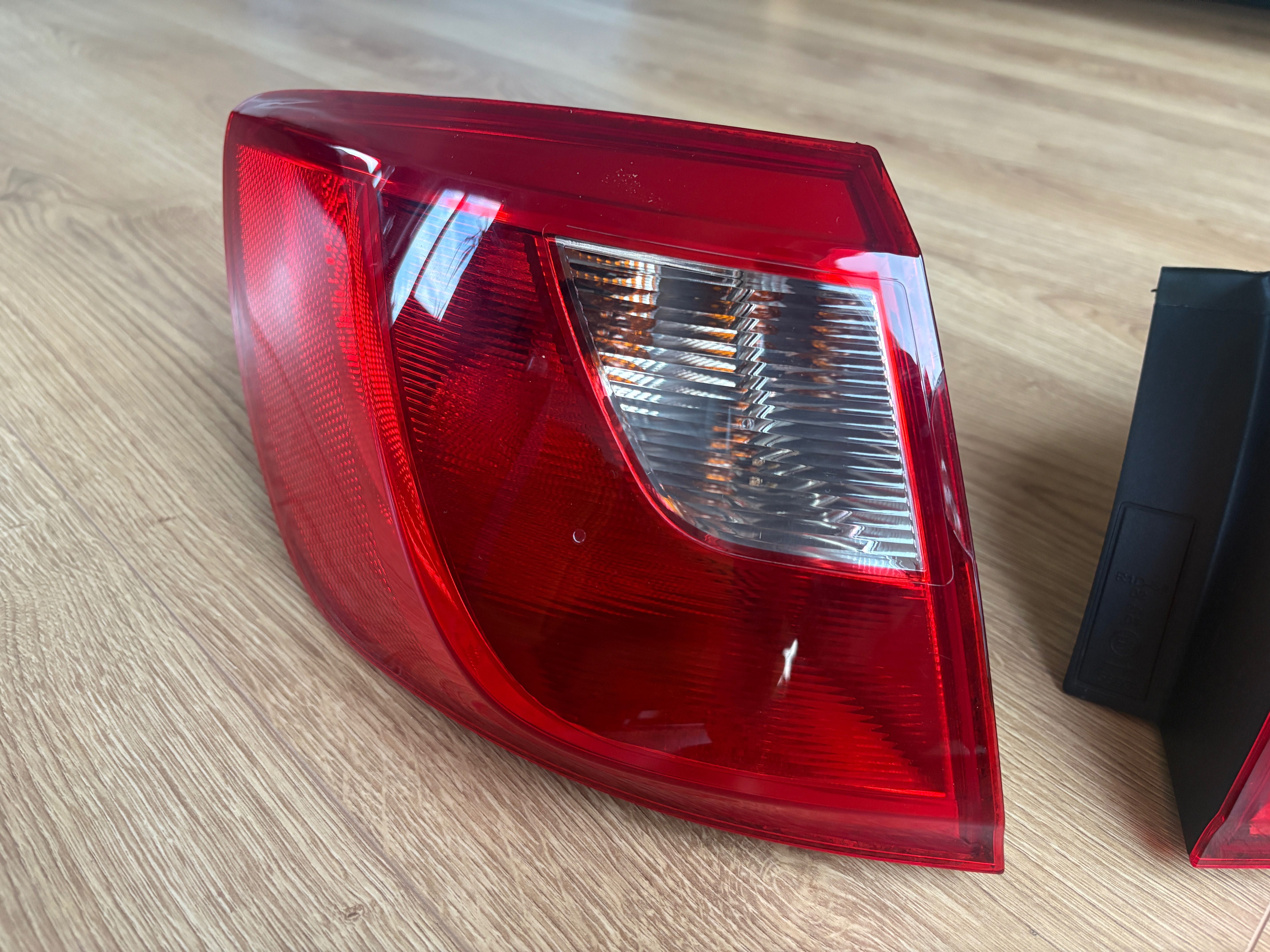 Lampy Seat Ibiza kombi ST