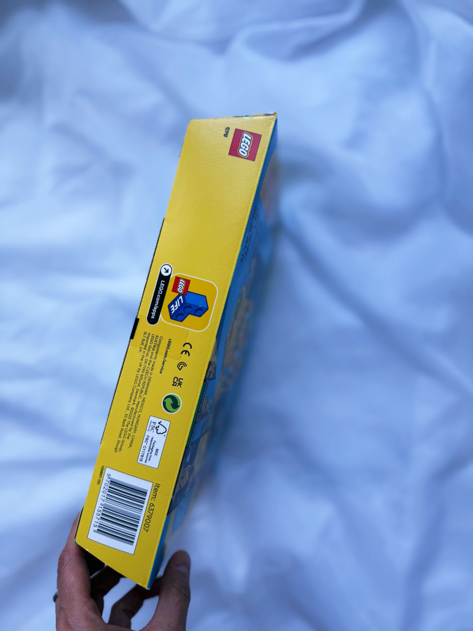LEGO DOTS Uroczy banan — pojemnik na długopisy