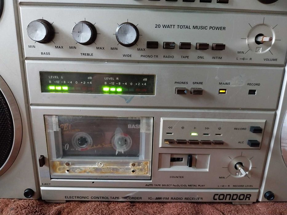 Radiomagnetofon Condor części