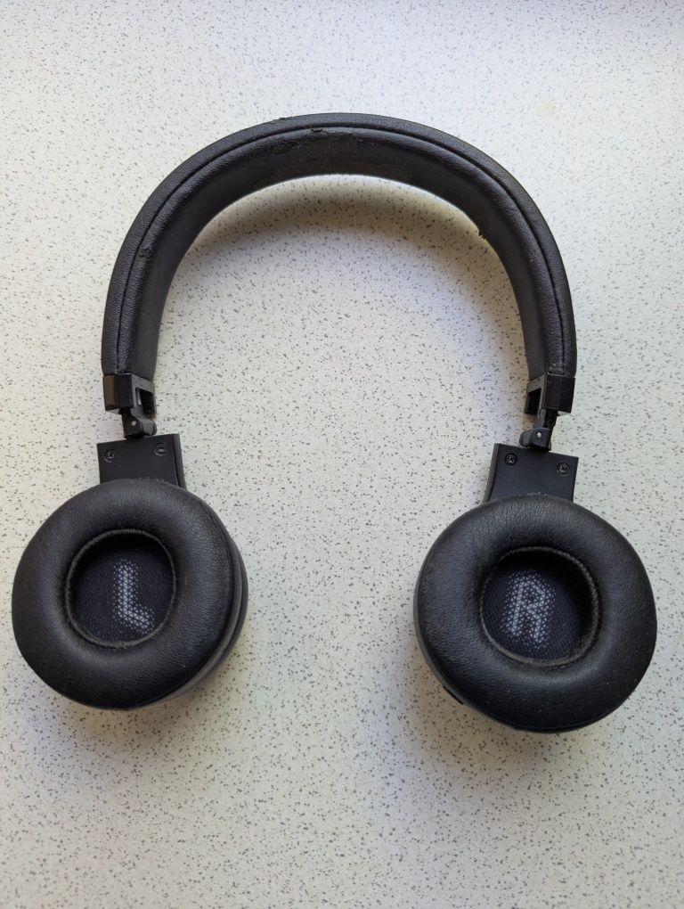 JBL C45 BT to bezprzewodowe słuchawki nauszne bluetooth