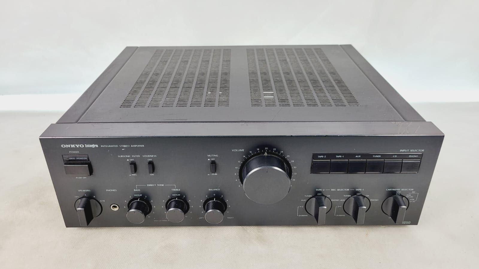 Onkyo A 8250 Integra Mocny wzmacniacz 2x100W 4 ohm phono Dobór Audio