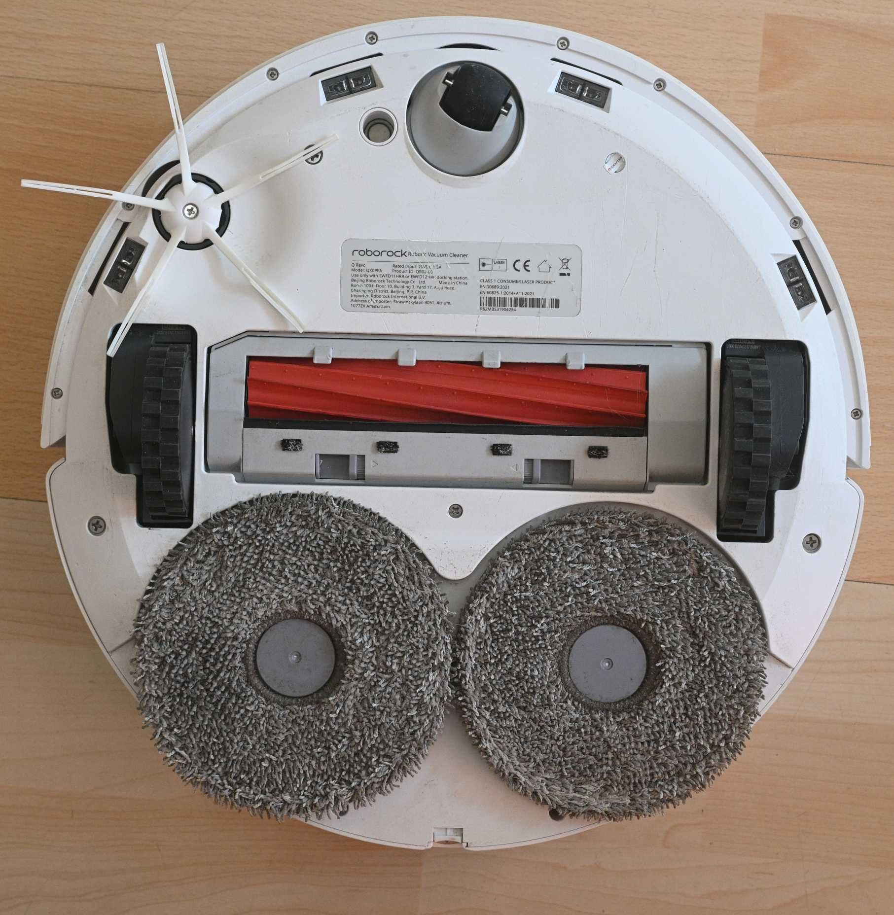 Robot sprzątający ze stacją Roborock Q REVO (biały)