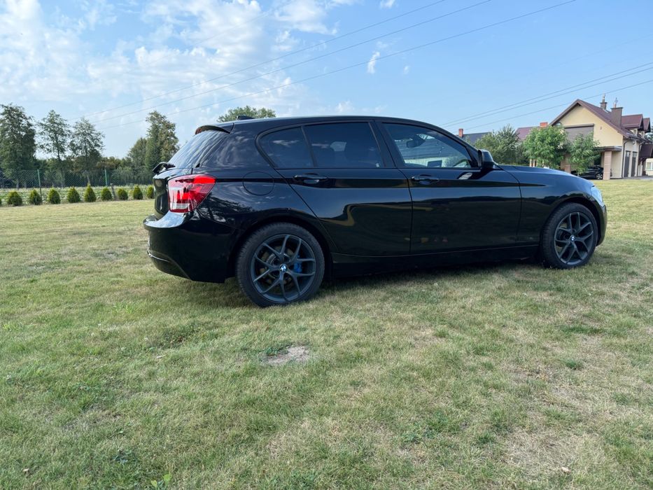 BMW    F20  118D