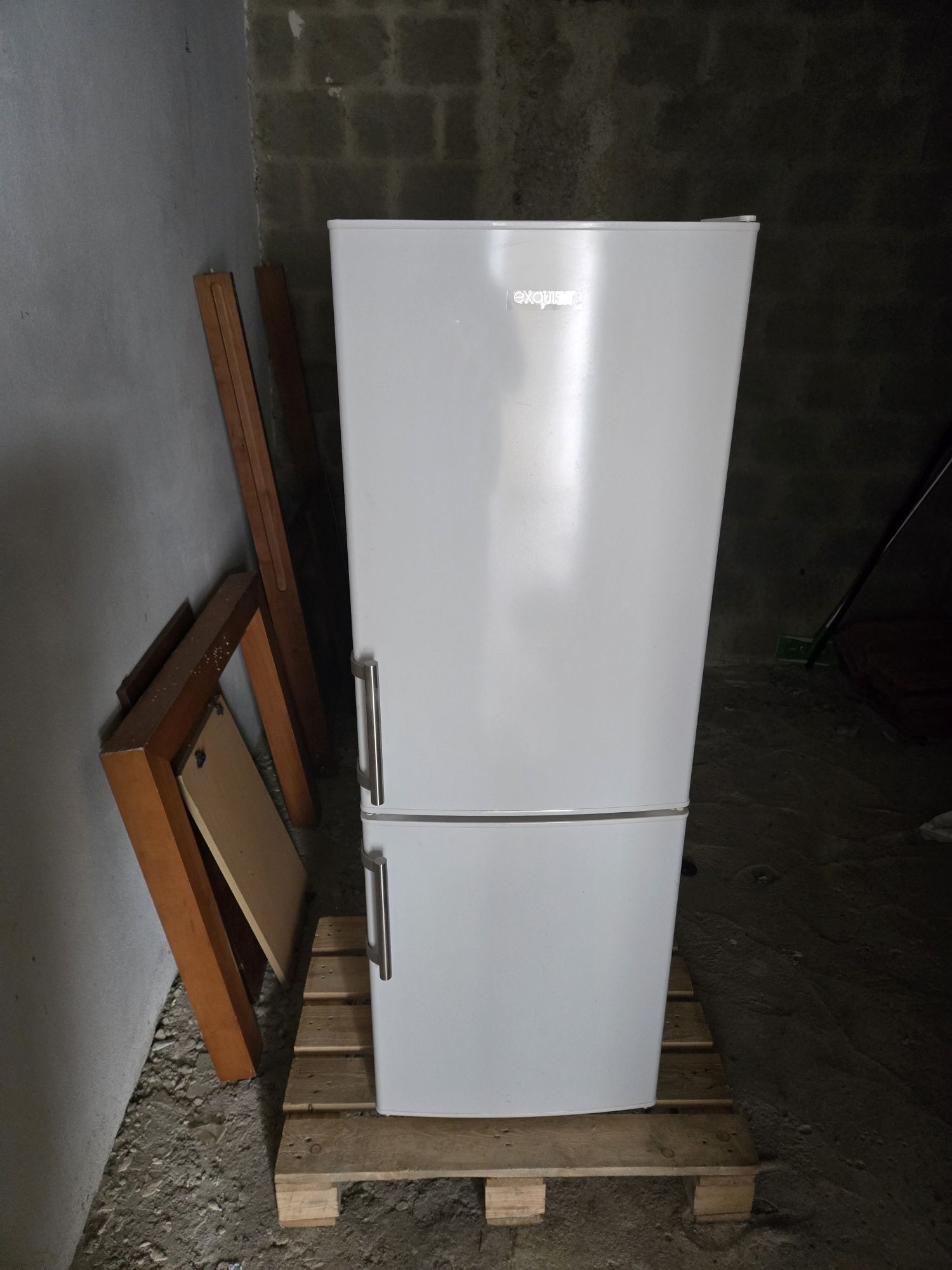 Frigorífico  combinado  Bom estado