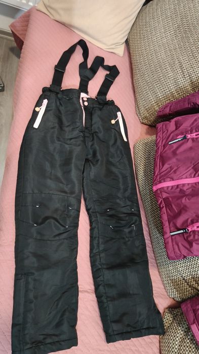 Kombinezon dziewczęcy 146 cm