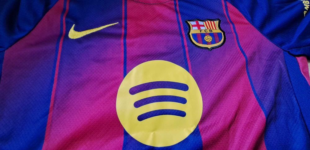 Lamine Yamal FC Barcelona nr 10 Komplet Sezon 25/26 Rozmiar 145-155cm