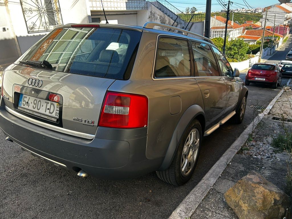 Audi all road 2.5 TDI 180cv caixa automática