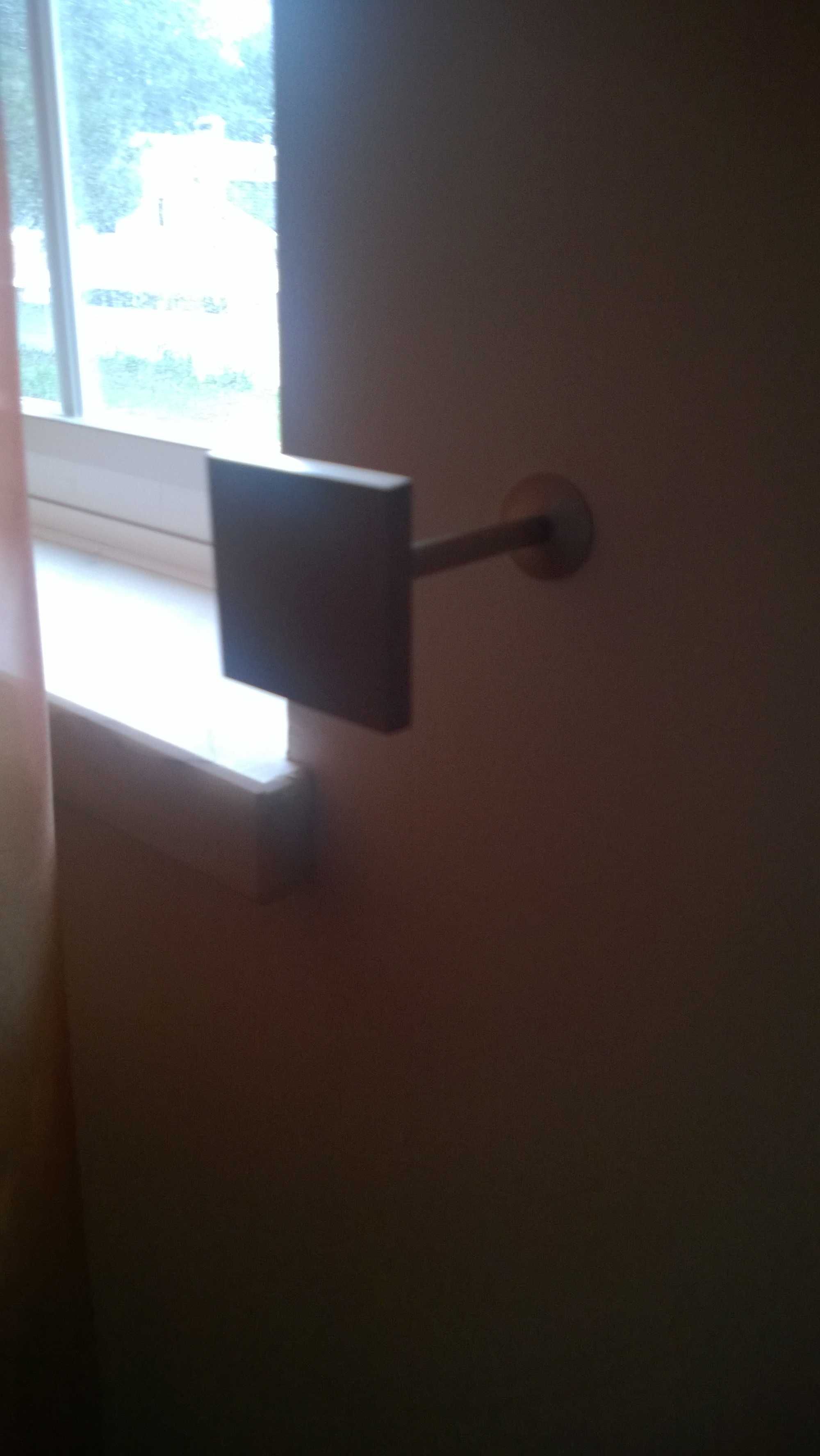 Conjunto 2 suportes para prender cortinados em inox, novos