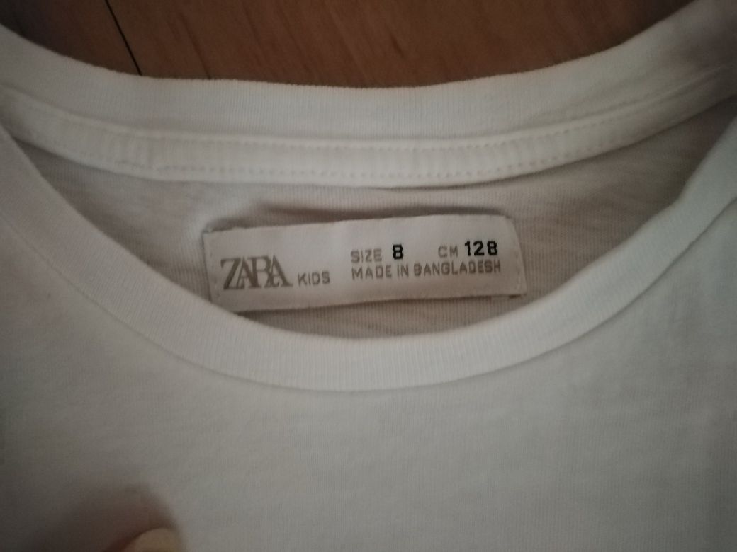 T-shirt Zara tamanho 8 criança