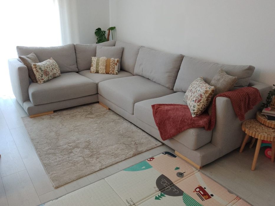 Sofá de canto cinza da HOmy Casa