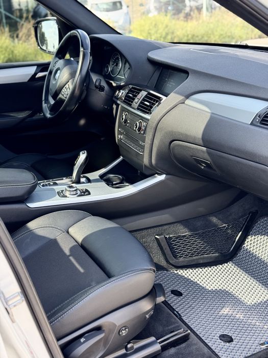 Продам BMW в оригінальному M пакеті