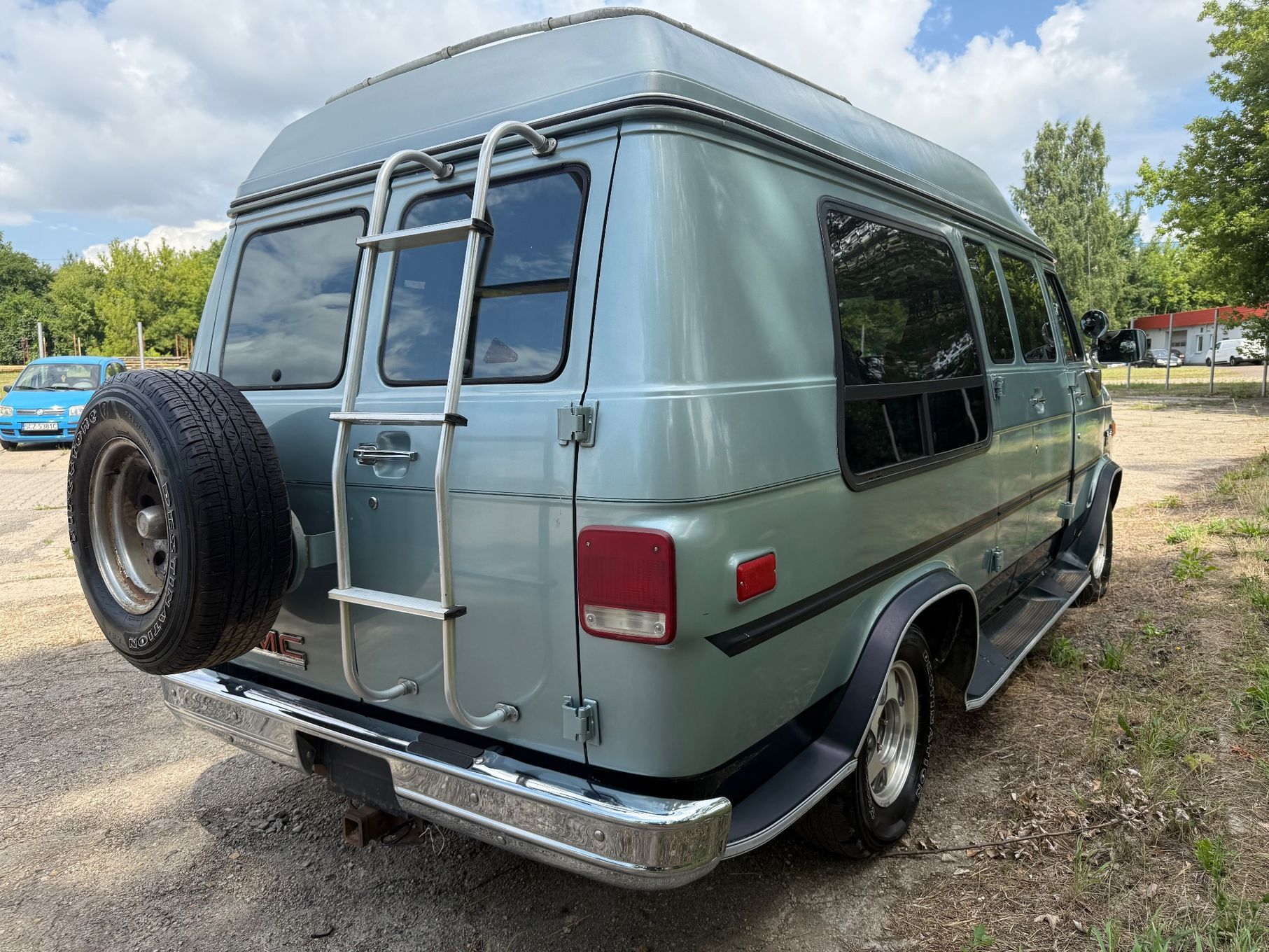 GMC Vandura GMC Vandura Rally G2500 Starcraft GT 5.7 V8 – Klasyk z 1987 r.oryginał