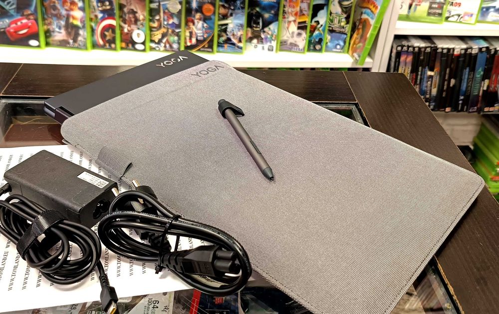 Lenovo Yoga 7 2-in-1 14IML9 Core Ultra 5 OLED 16GB 512GB Touch Win11