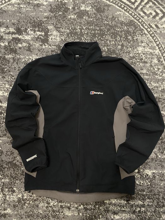 Софтшел куртка ветровка Berghaus M-L розмір