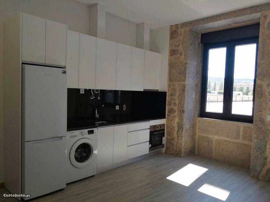Apartamento T2 junto ao Hospital e à Universidade do Minho