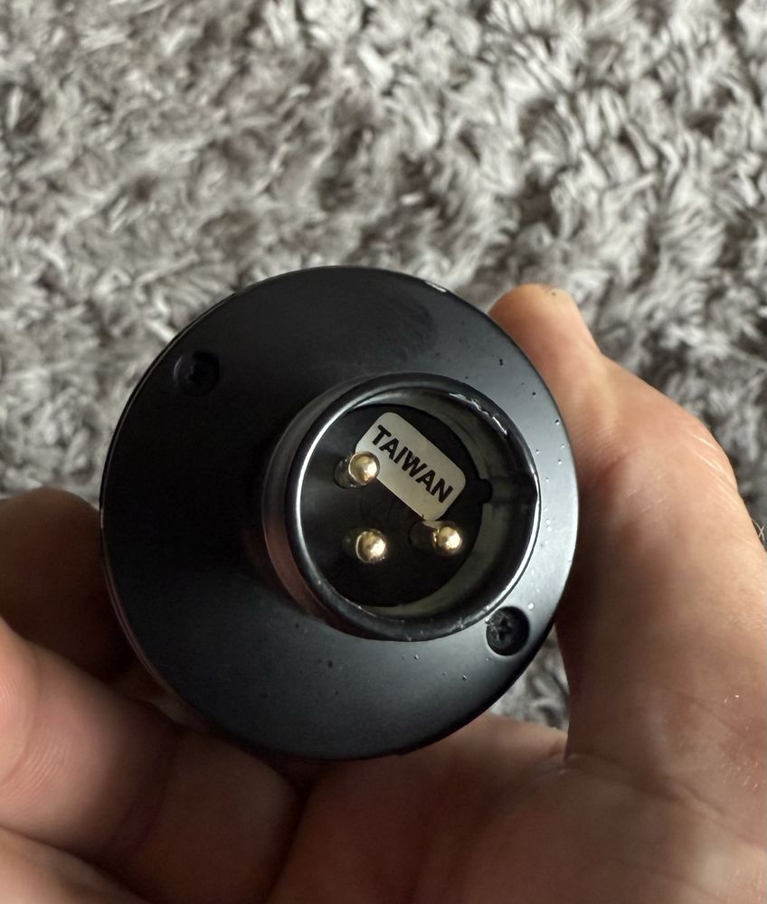 Audio Technica AT2050 studyjny mikrofon pojemnościowy