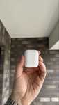 Oryginalne Apple Airpods 2-generacji w kolorze White