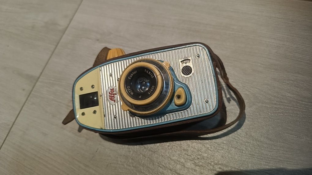 Aparat fotograficzny - alfa