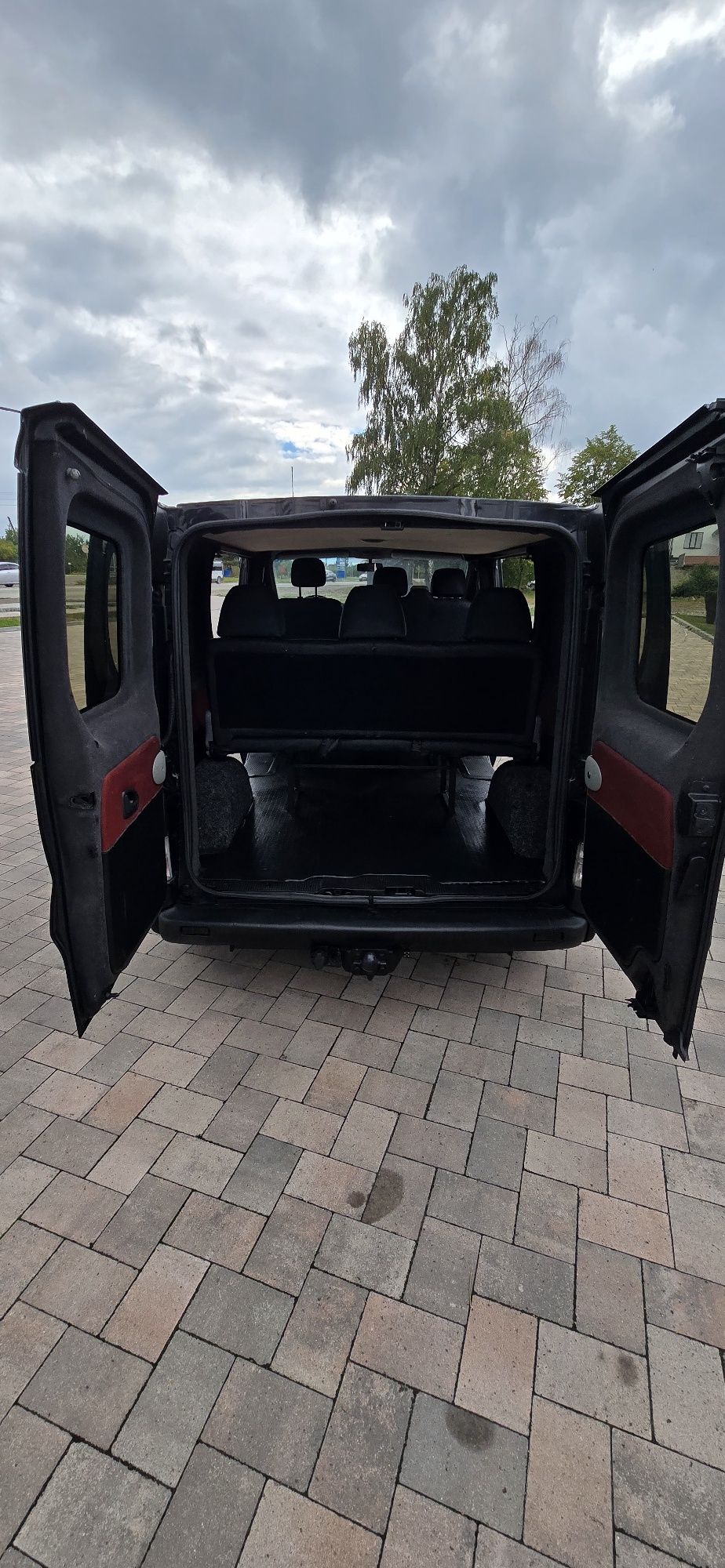 Opel vivaro, пасажир, бус.