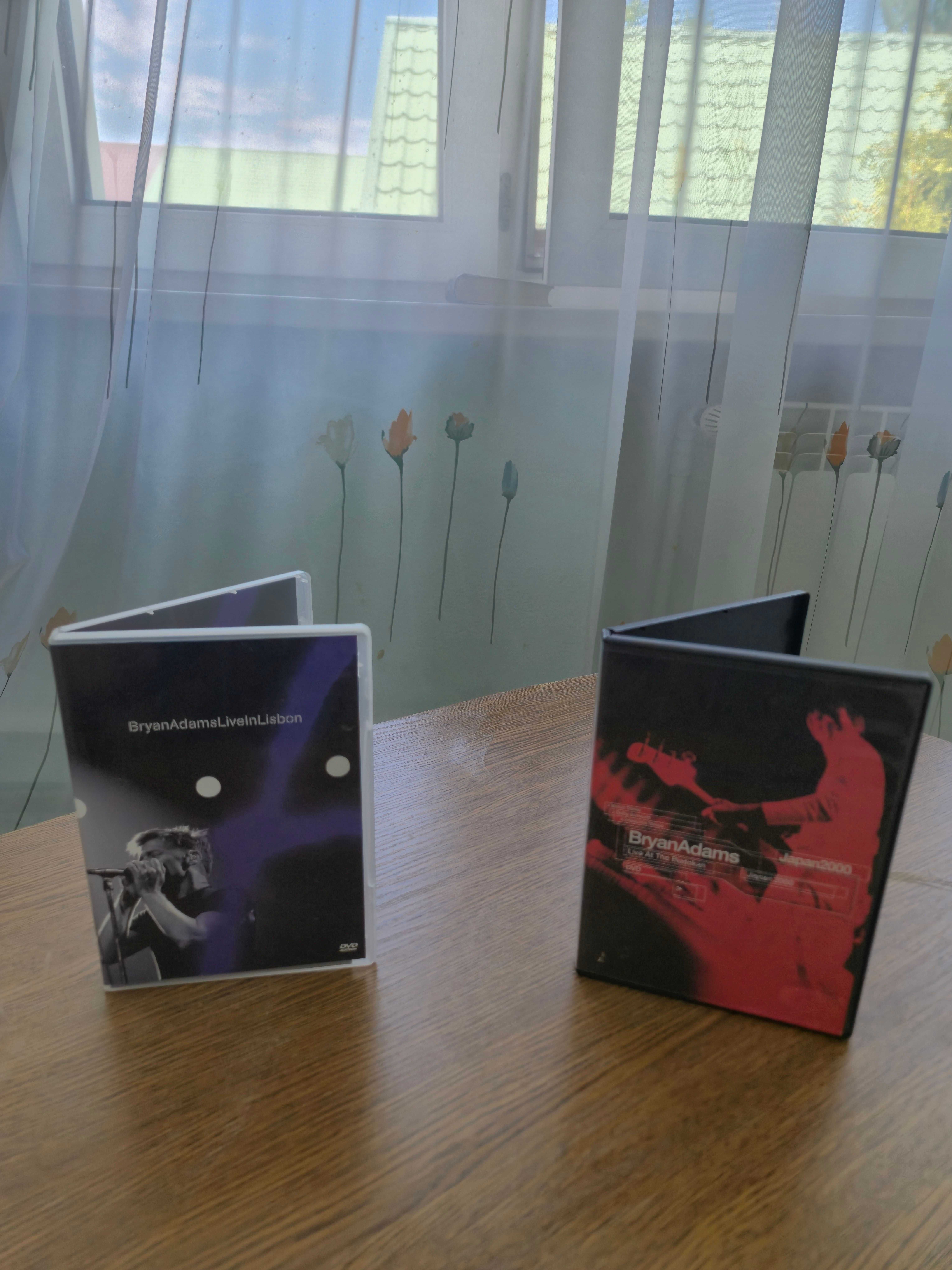 Продам фірмові DVD-диски із записами концертів музичних світових зірок