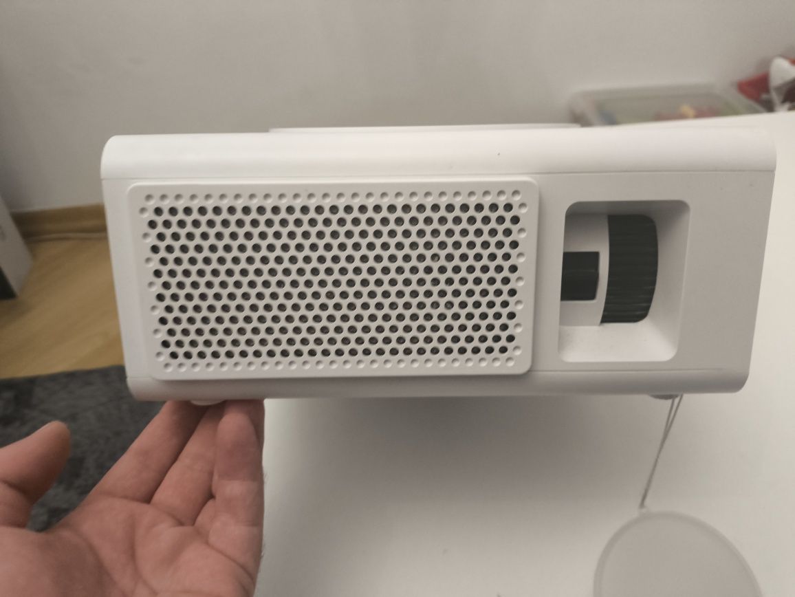 Projektor TouYinger Q9 basic