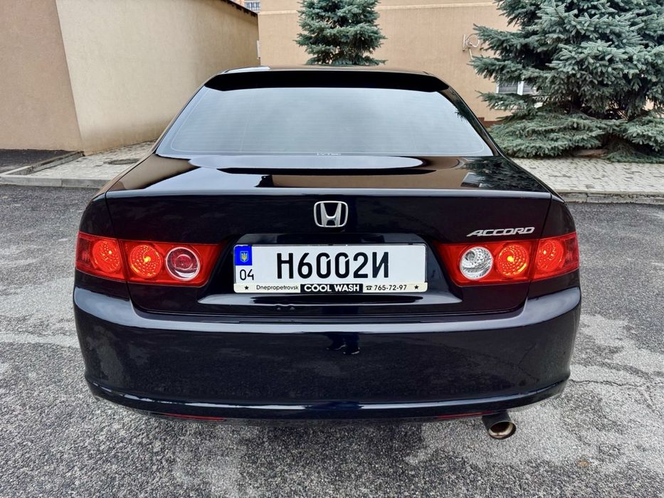 Honda Accord 2008 року 2 л бензин/автомат
