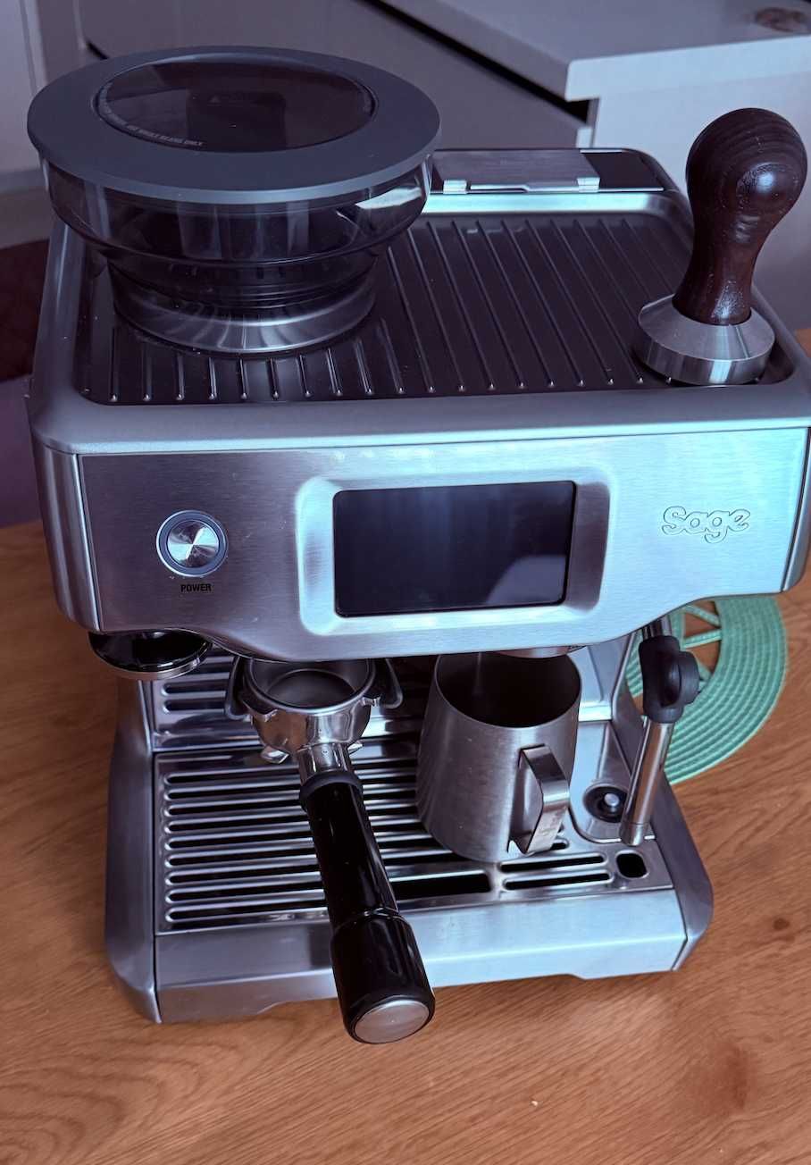 Кавоварка Sage Barista Touch SES880BSS
