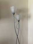 Lampa stojąca do salonu